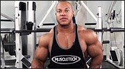 Phil Heath: Barbell Curls